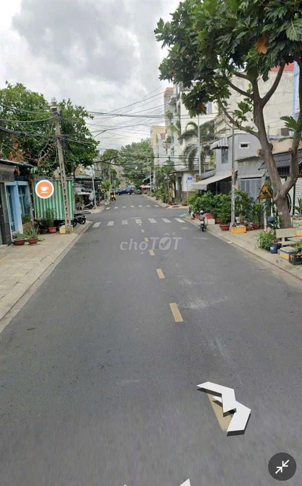 Cho thuê nhà Lê Niệm