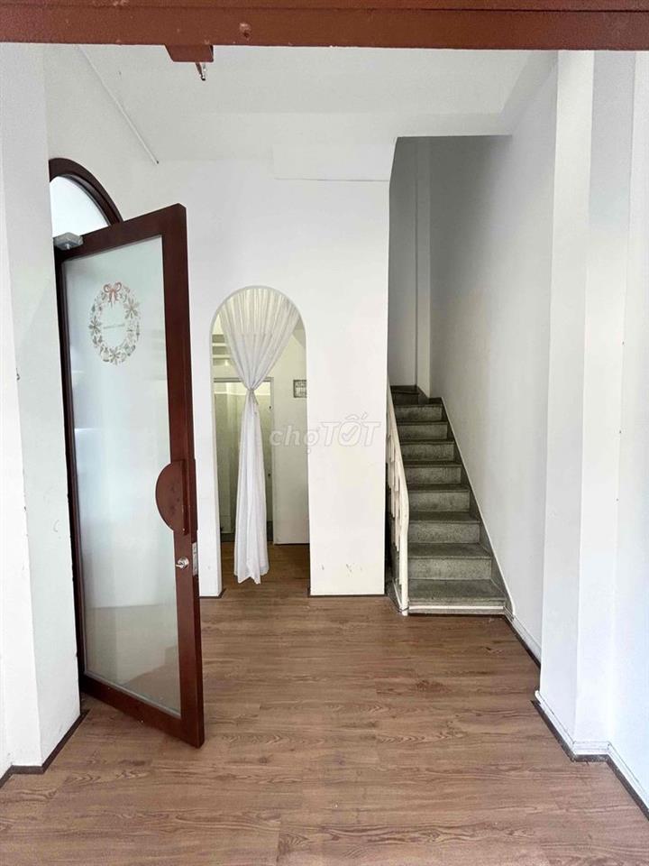 CHO THUÊ NHÀ 2 MẶT TIỀN LÊ VĂN SỸ Q.3 - VỊ TRÍ CỰC ĐẸP KINH DOANH!