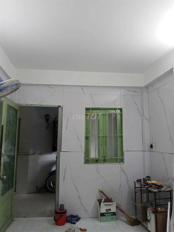 Cho thuê nguyên căn nhà 1 trệt 1 lầu quận 6