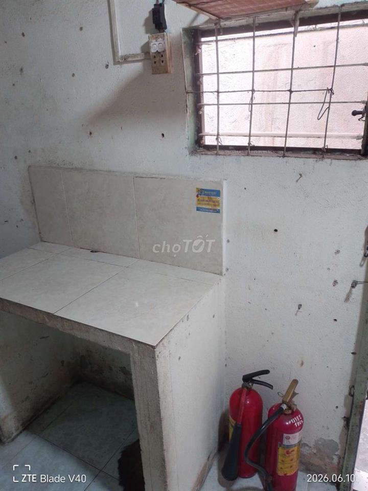 tôi còn trống 1 phòng trọ cho thuê 