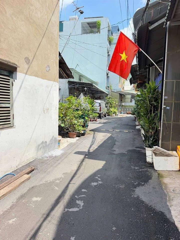 Nhà 300m2 Phan Huy Ích hẻm 1 trục 6m xe tải
