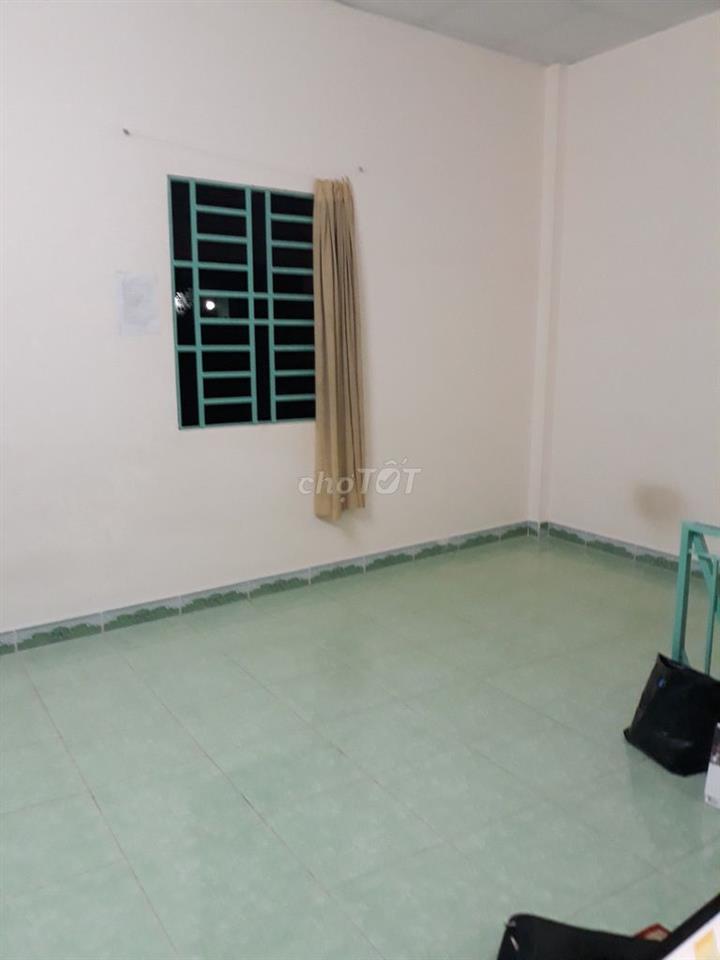 Cho Nam ở ghép phòng sạch sẽ, thoáng mát tiện nghi 750k/tháng