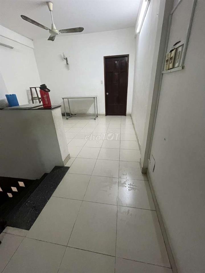 Cho thuê CHDV 16m2 full nội thất máy lạnh