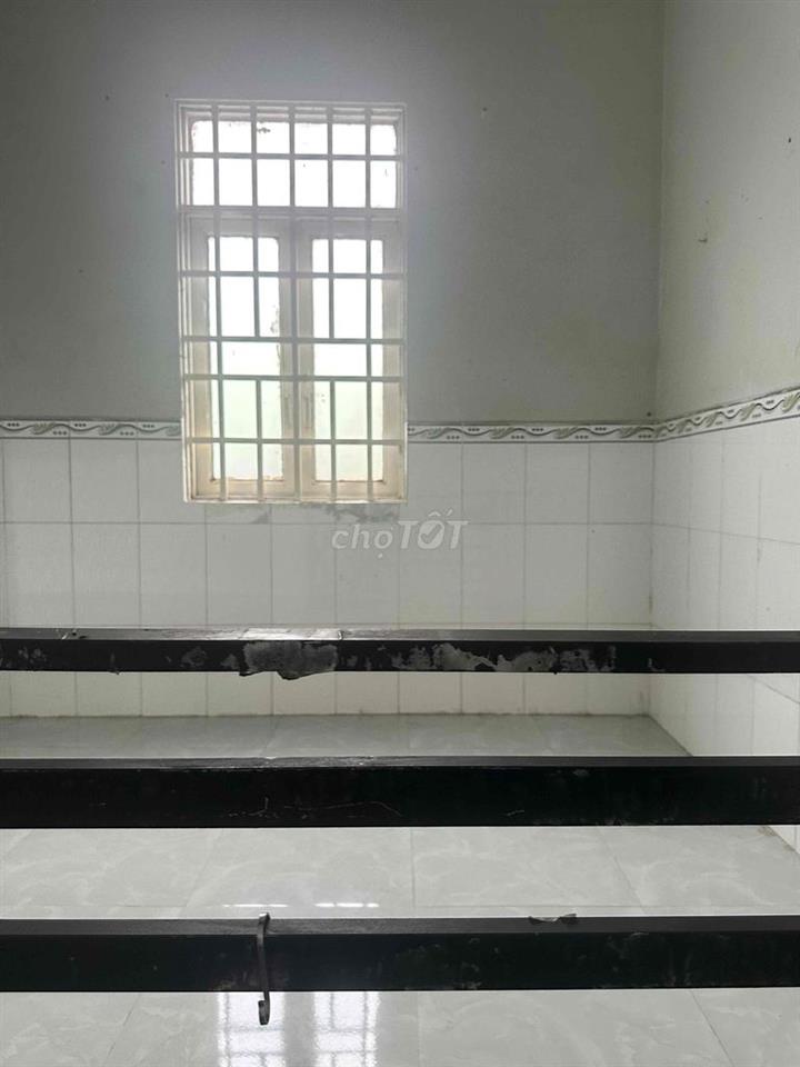 Cho thuê phòng hẽm 1041