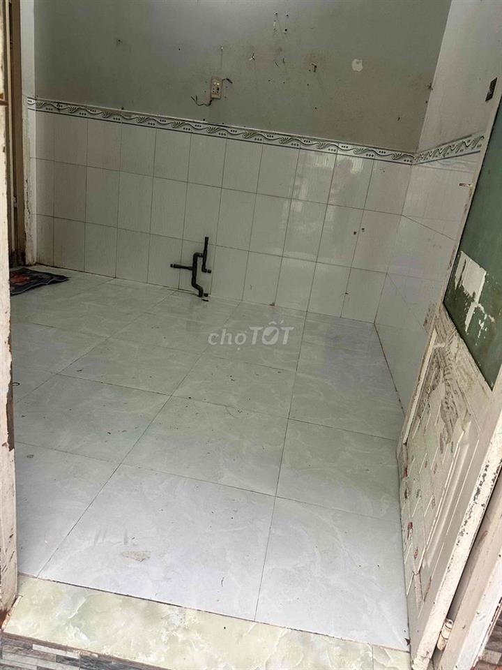 Cho thuê phòng hẽm 1041