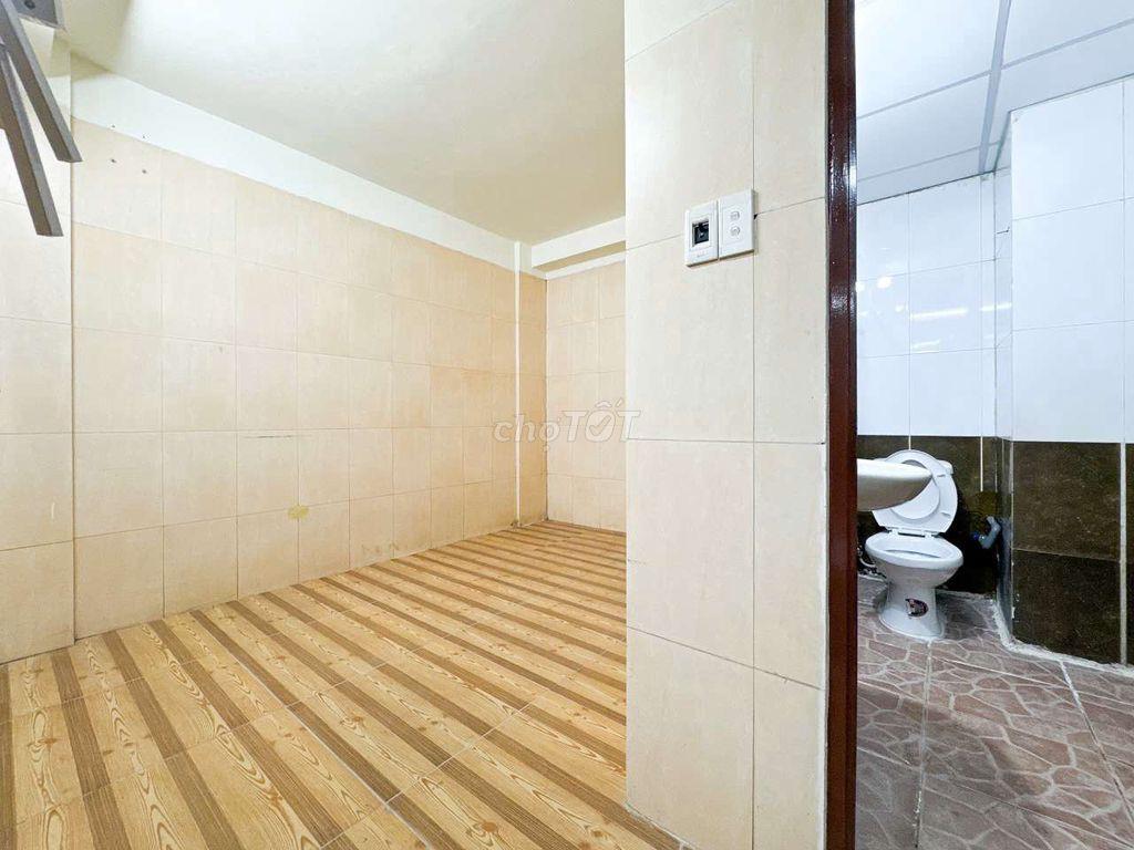 CHÍNH CHỦ CHO THUÊ PHÒNG GẦN HUFLIT  hóc môn 