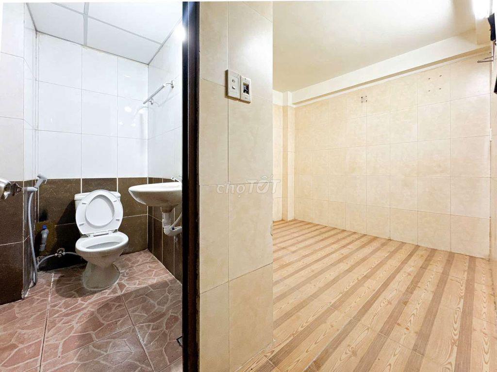 CHÍNH CHỦ CHO THUÊ PHÒNG GẦN HUFLIT  hóc môn 