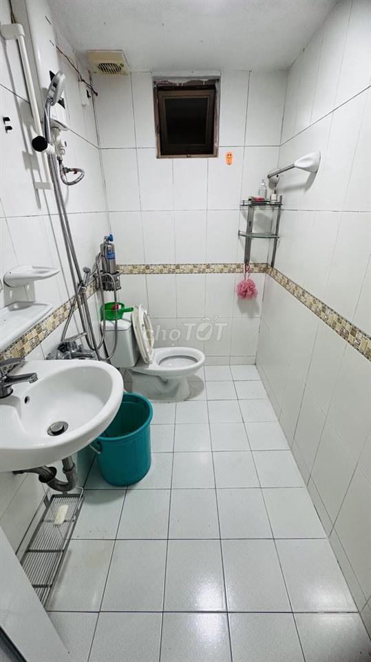 Cho thuê nhà căn đôi 9.5x18m vừa ở vừa làm kho/VP, giá 32tr/tháng