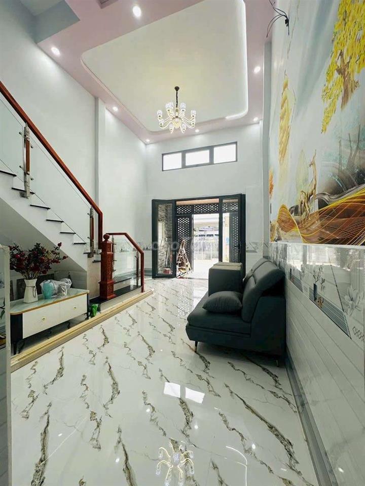 Nhà siêu  đẹp hẽm xe tải Phạm Hùng Bình Hưng 