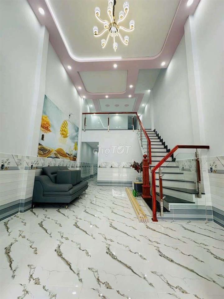 Nhà siêu  đẹp hẽm xe tải Phạm Hùng Bình Hưng 