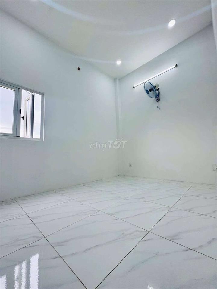 Nhà đẹp quận 8 thoáng mát ngang 3m5 giá rẽ