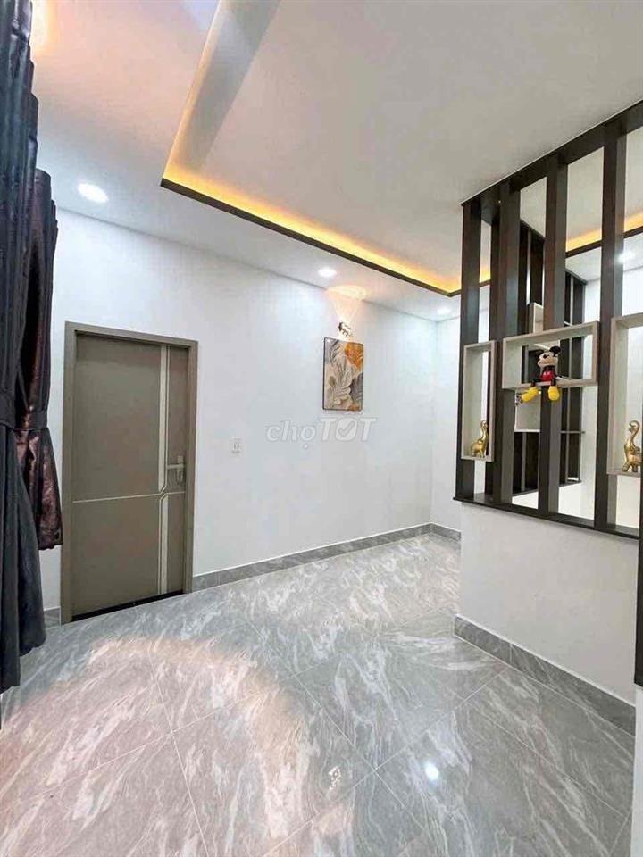 Nhà đẹp Long An Cần Giuộc 2 mặt tiền hẽm xe hơi