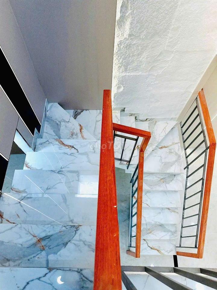 Nhà quận 8 đẹp lung linh sổ hồng riêng nở hậu 