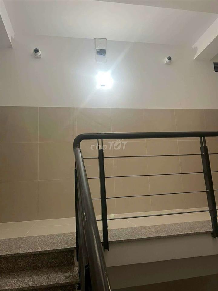 Cần tìm nữ ở ghép tại khu dân cư Conic