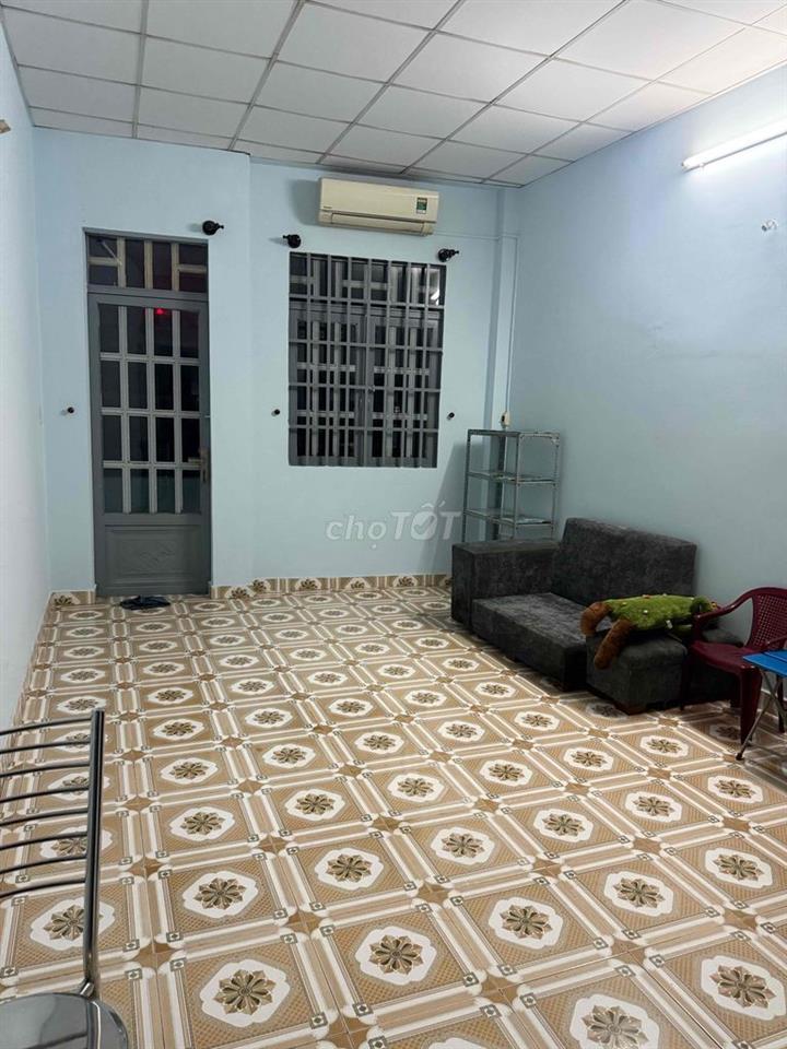 Nhà hẻm xe hơi đuờng Lê Đình Cẩn DT 4x16. Giá 5tỷ250