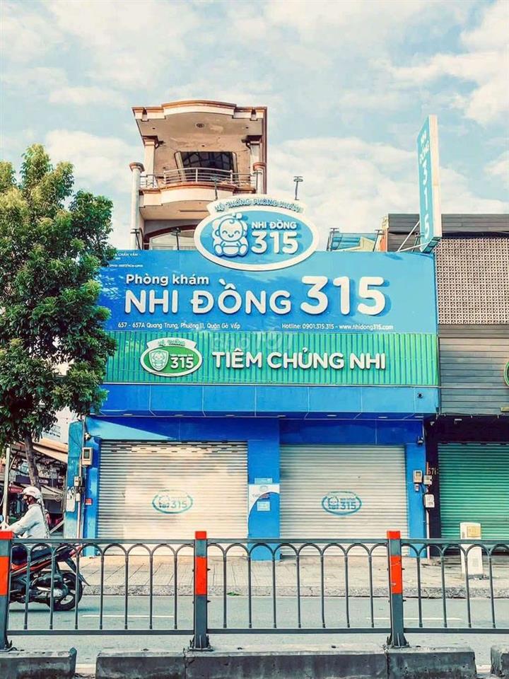 Mặt tiền 657 Quang Trung 9x30m 2 lầu sân thượng