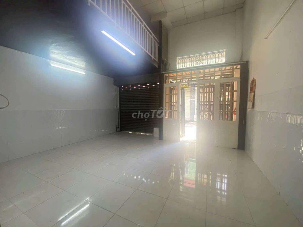 Nhà ngay chung cư Quân đội TMT mặt tiền nhựa 8m 5.6x12m 1 lầu