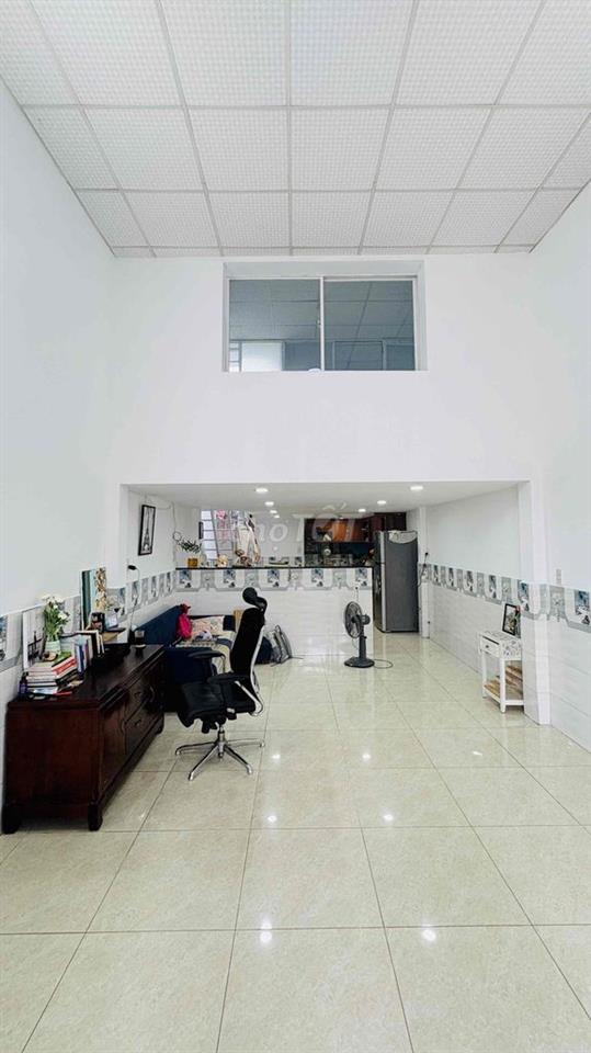 Cho thuê nhà có nội thất