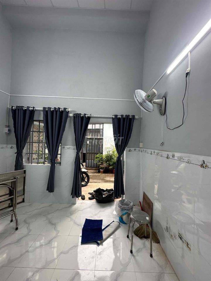cho thuê nhà nguyên căn 4x10