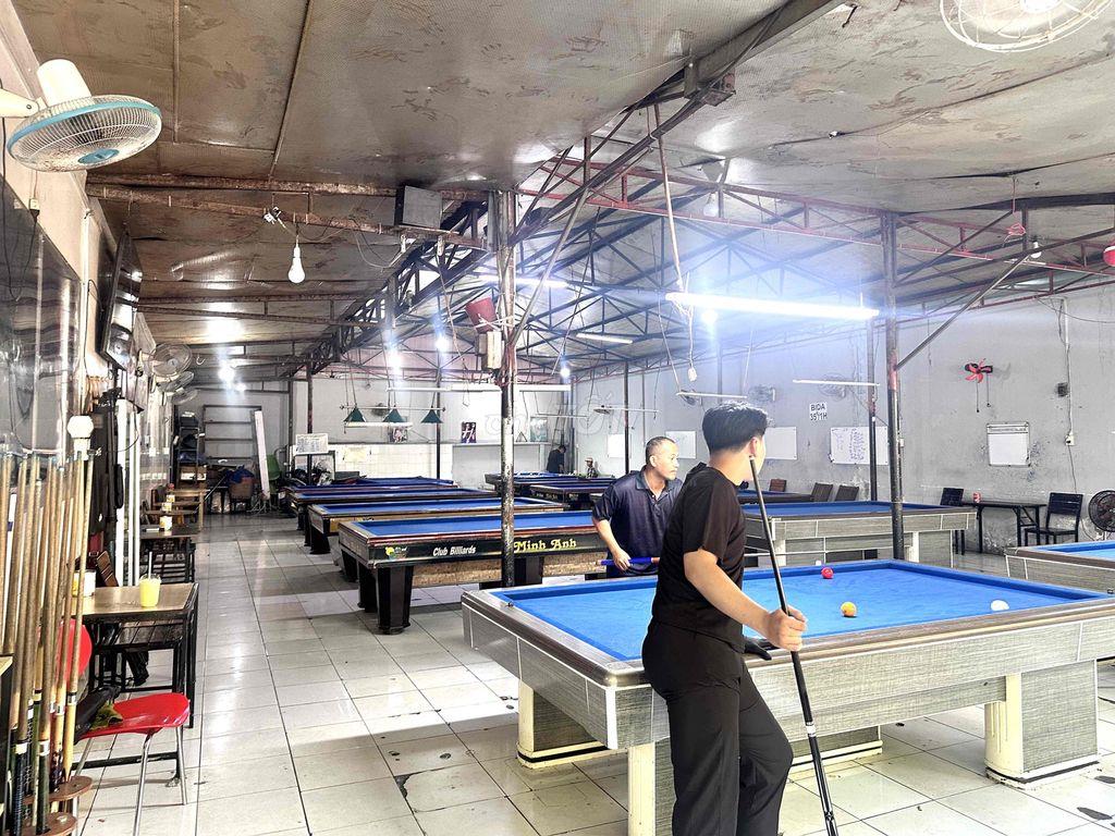 Cho thuê MT 300m2 quán cfe và bida. Hoạt động 14 năm khách hàng ổn