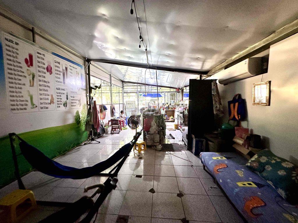 Cho thuê MT 300m2 quán cfe và bida. Hoạt động 14 năm khách hàng ổn