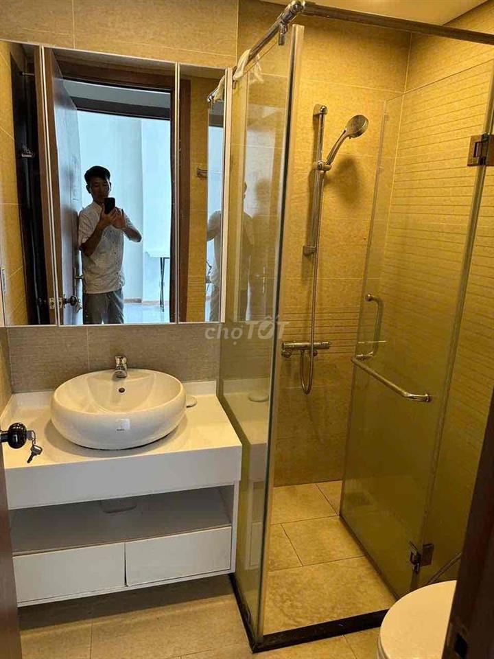Cho thuê CH Vinhomes Central Park 2PN, Tòa P6 Tầng thấp, View trực diệ