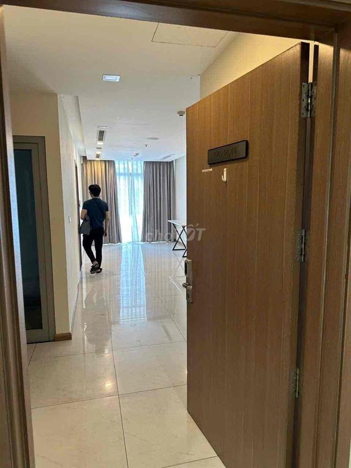 Cho thuê CH Vinhomes Central Park 2PN, Tòa P6 Tầng thấp, View trực diệ