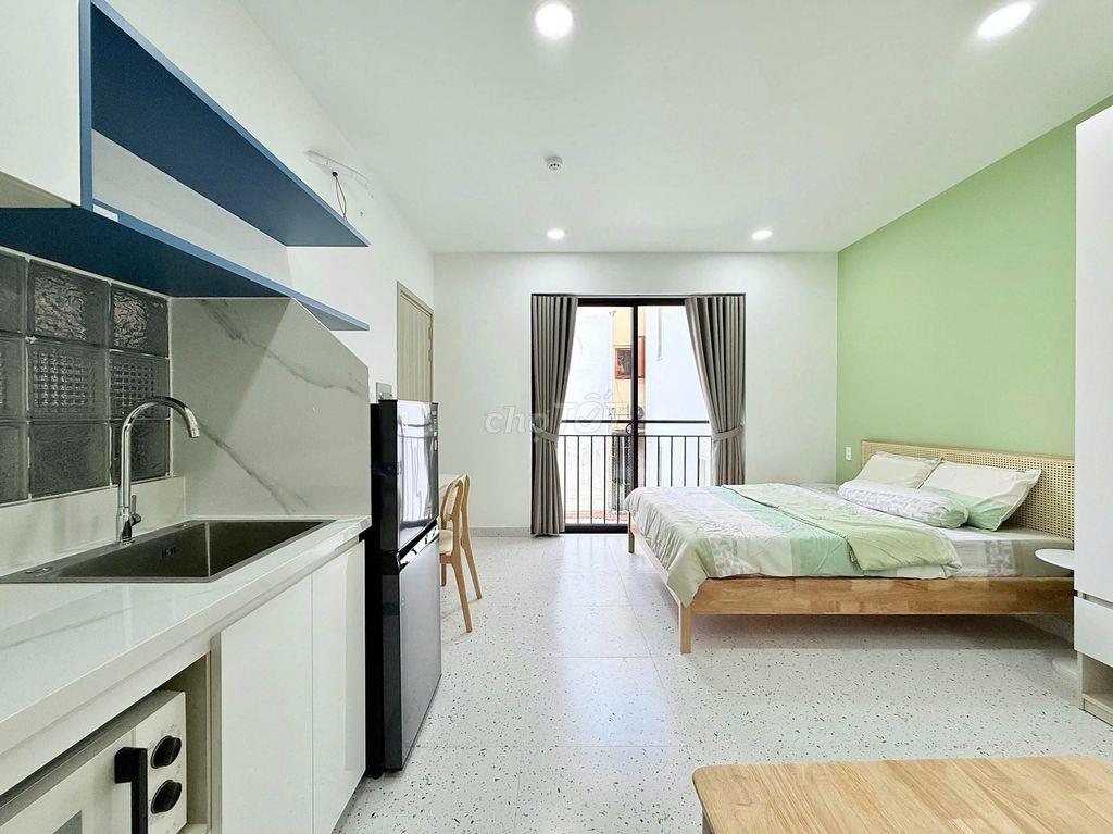 STUDIO BANCOL 35M2 MỚI TOANH, DỌN DẸP PHÒNG, BẢO VỆ 24/24