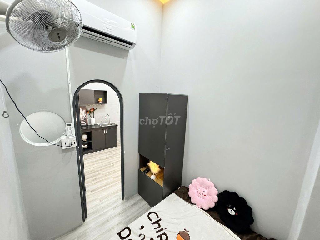 CHO THUÊ CH 2PN NGAY TT Q10 | PHÒNG TẮM RỘNG, GIẾNG TRỜI FULL NỘT THẤT