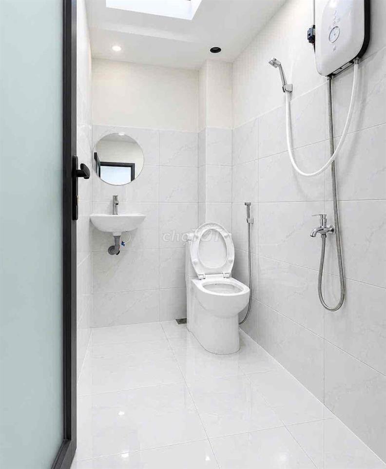 Cho thuê CH Tách Bếp thoáng đãng ngay Quận Phú Nhuận Full Nt