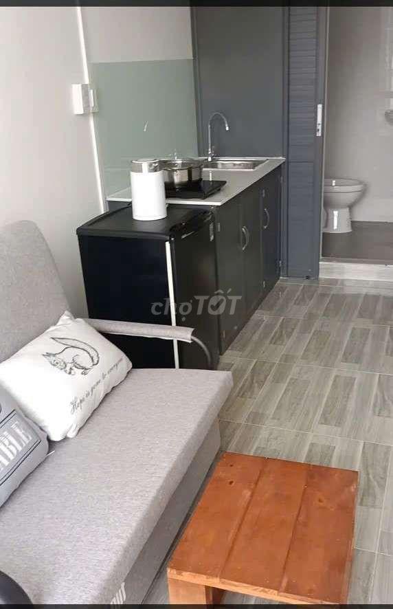 PHÒNG LỚN, MỚI, ĐẸP, NỘI THẤT CAO CẤP, CÓ BANCONG, VIEU ĐẸP, GIỜ TỰ DO