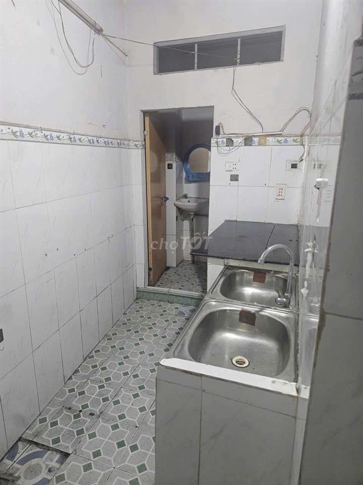 cho thuê nhà nguyên căn 1 trệt 1 lâu 5x9 =64met
