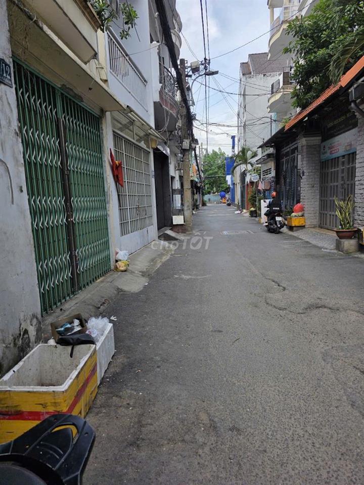 Cần chop thuê nhà nguyên căn