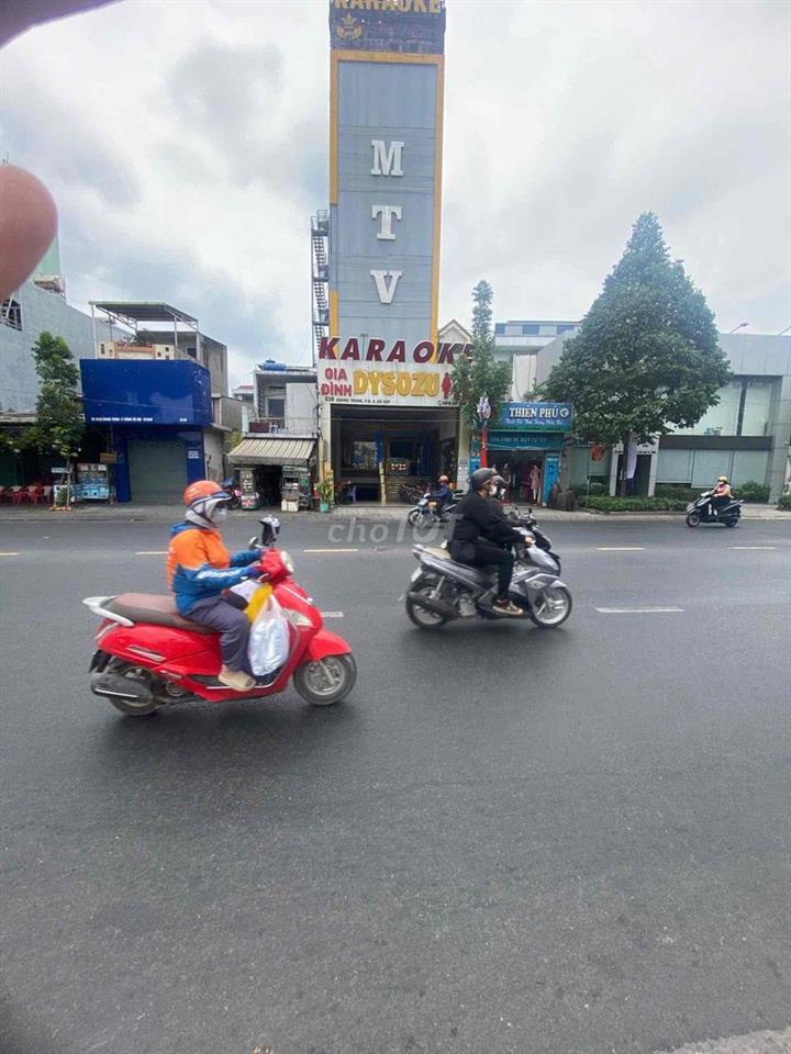 Cho thuê Karaoke