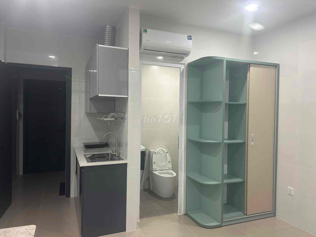 Hiện trống 1p đầy đủ tiện nghi view sông bờ kè đẹp mát tầng 1 có banco