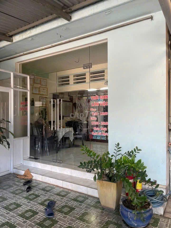 CC BÁN NHÀ MT TRỊNH THỊ MIẾNG HÓC MÔN - 10X27M - SỔ HỒNG , 20 TỶ