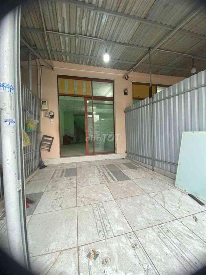 CHỦ BÁN GẤP NHÀ MẶT TIỀN  6.2×17-HÙYNH THỊ NA-ĐÔNG THẠNH-HÓC MÔN 