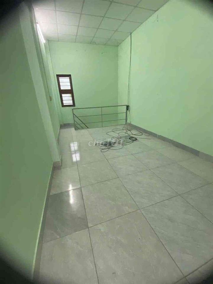 CHỦ BÁN GẤP NHÀ MẶT TIỀN  6.2×17-HÙYNH THỊ NA-ĐÔNG THẠNH-HÓC MÔN 