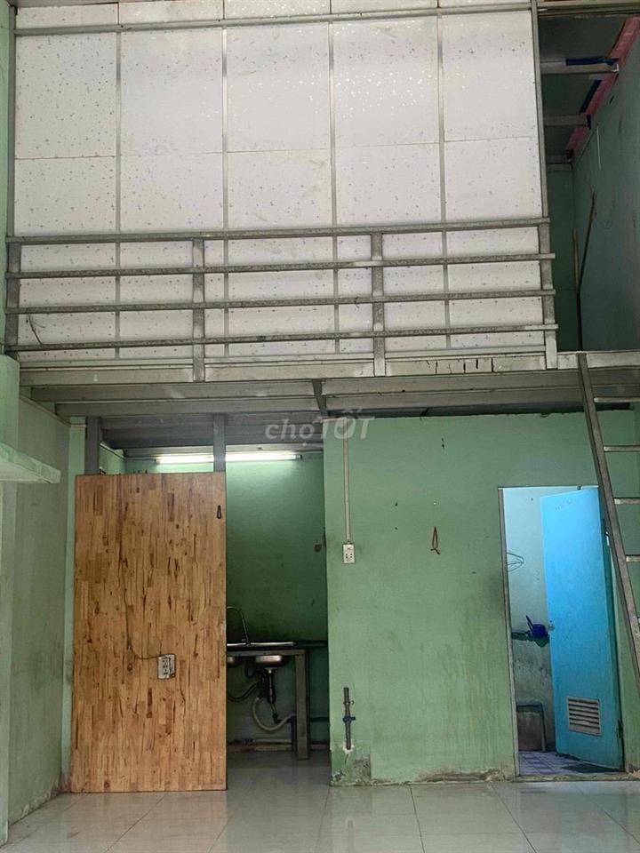 Nhà cho thuê giá rẻ gần Trường Huffil và Chợ đầu mối