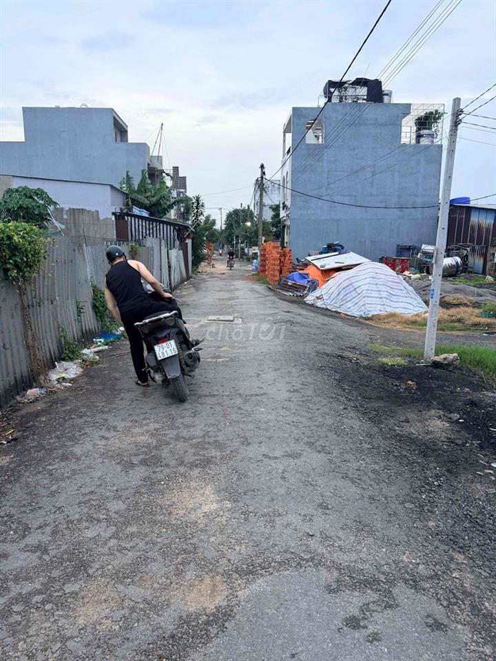 BÁN ĐẤT ĐÔNG THẠNH HÓC MÔN GIÁP QUẬN 12