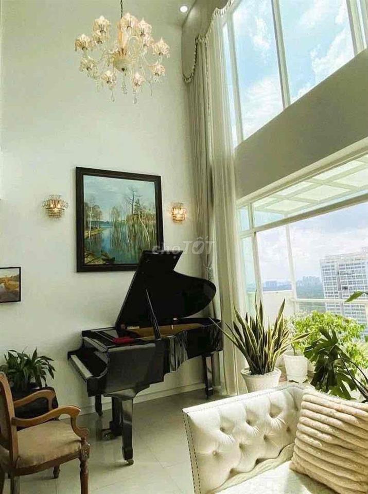 Bán căn Penthouse kế Phú Mỹ Hưng rất đẹp , mới  chỉ hơn 26tr/m2