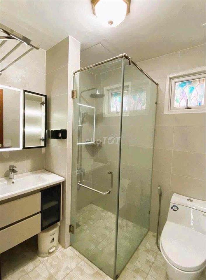 Bán căn Penthouse kế Phú Mỹ Hưng rất đẹp , mới  chỉ hơn 26tr/m2