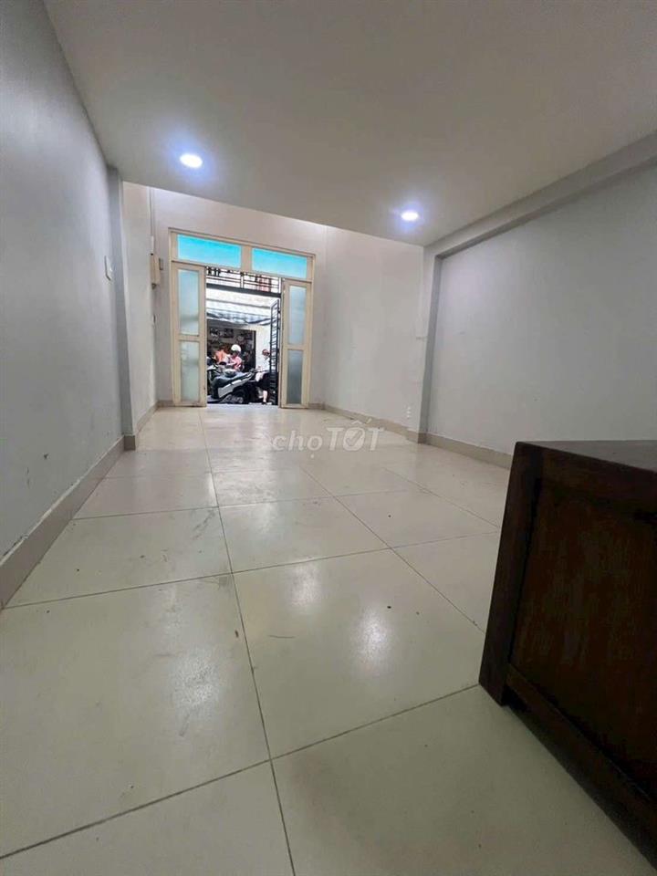 chính chủ bán nhà tk36/10 mặt tiền kịn doanh sầm uất