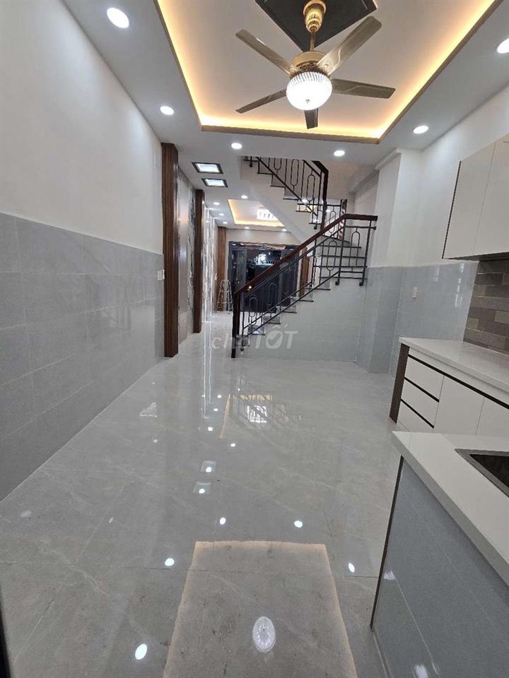 quận 8 e chính chủ bán 475/28 Tùng Thiêng Vương hẻm 4m gần mặt tiền 