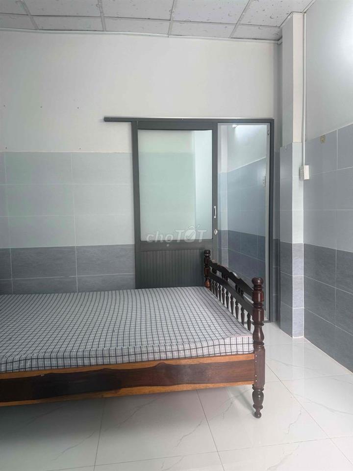 Cho Thuê Nhà Nguyen Căn hem Hoa Hao phương Diên Hồng