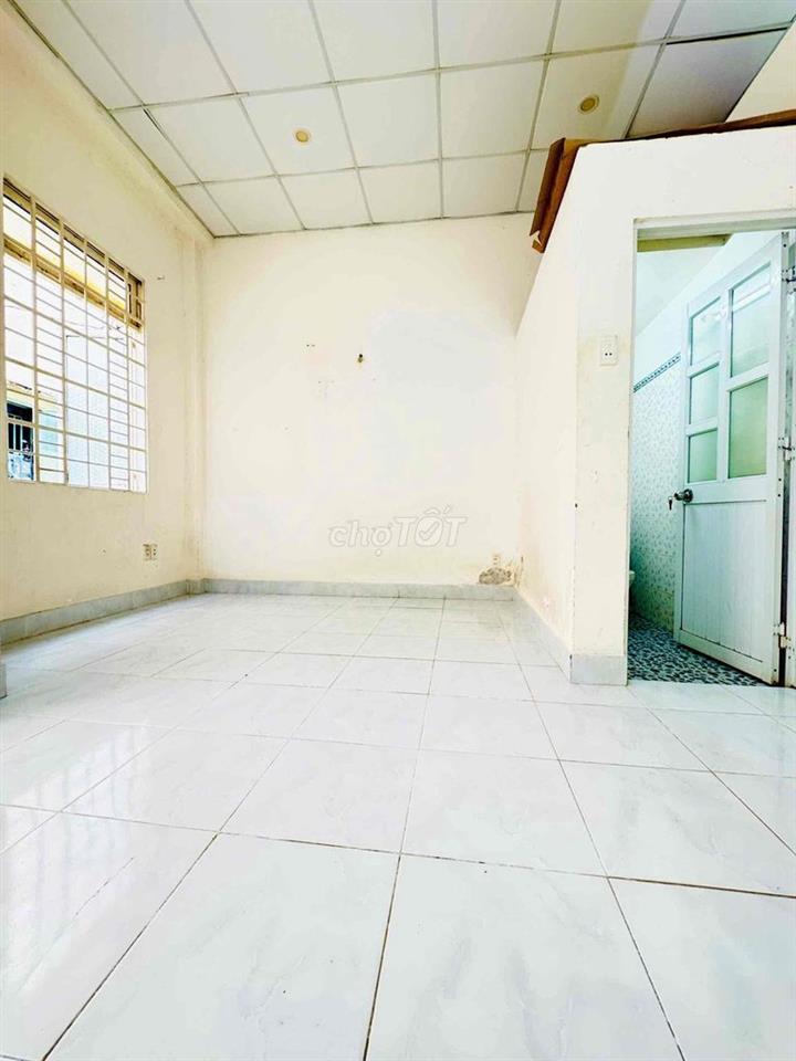 Bán Nhà hẻm Thành Thái Phường Diên Hồng
