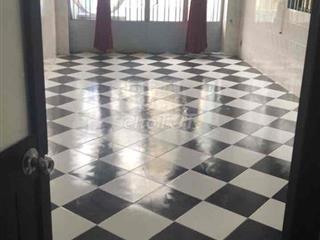 cho nữ thuê phòng ở ghép