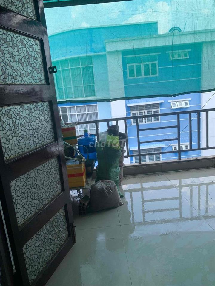 phòng nhà mặt tien 14m