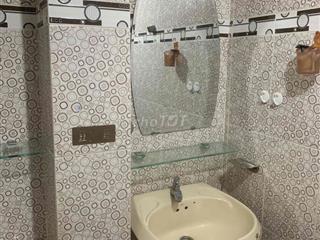 phòng nhà mặt tien 14m