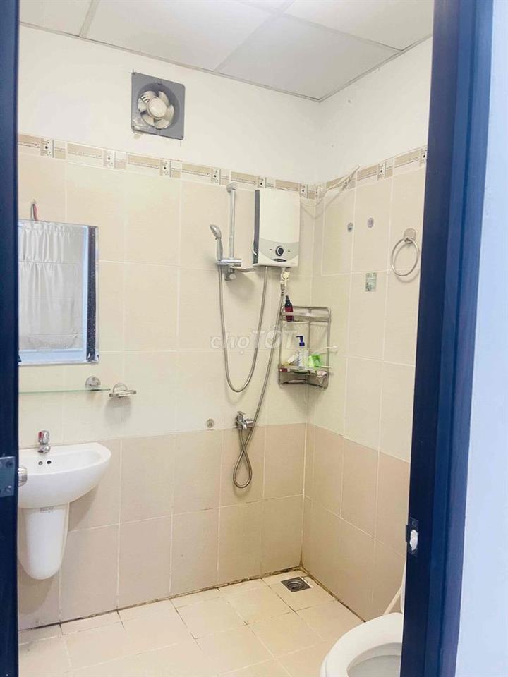 Chính chủ cần cho thuê căn hộ 2 pn 2 wc, đầy đủ nt